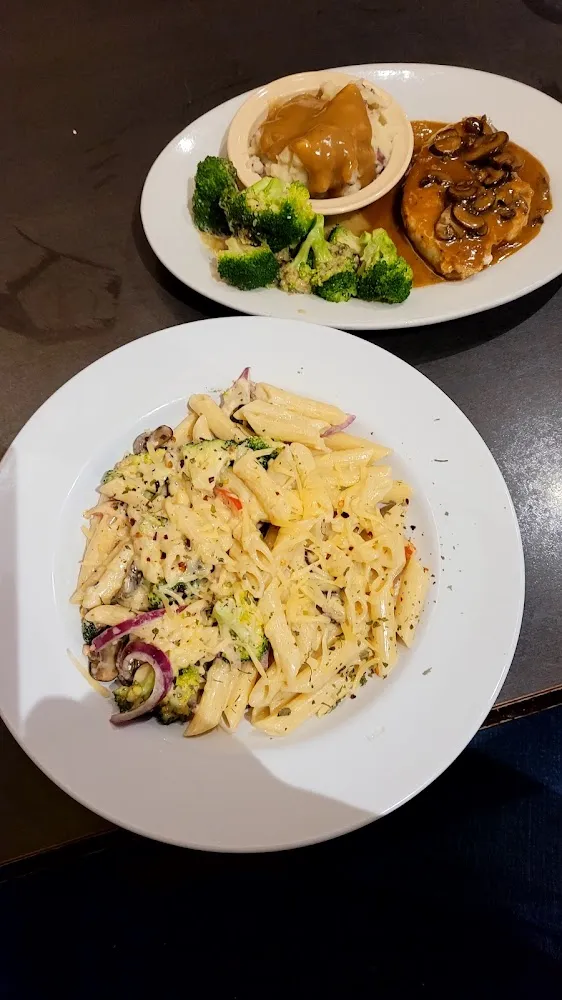 Signature Pasta with Added Mushroom
